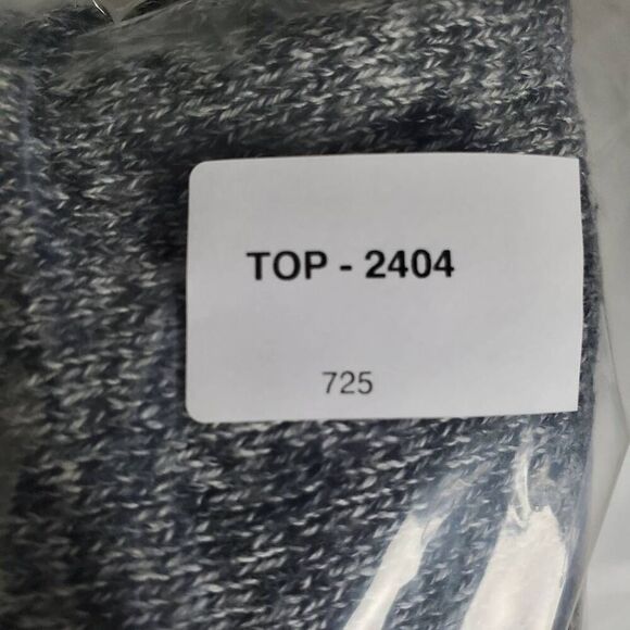 Old Navy Women’s Gray Marled Knit Long Sleeve Pullover Sweater Size Small - Picture 7 of 7